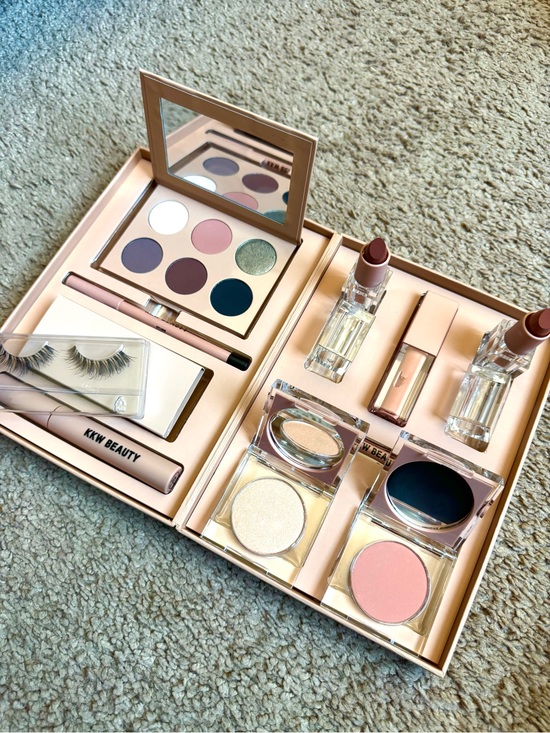 KKW Beauty Other - KKW Beauty Glam Bible-KKW Beauty